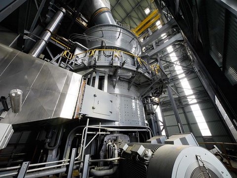 Pfeiffer MPS Zementmühle